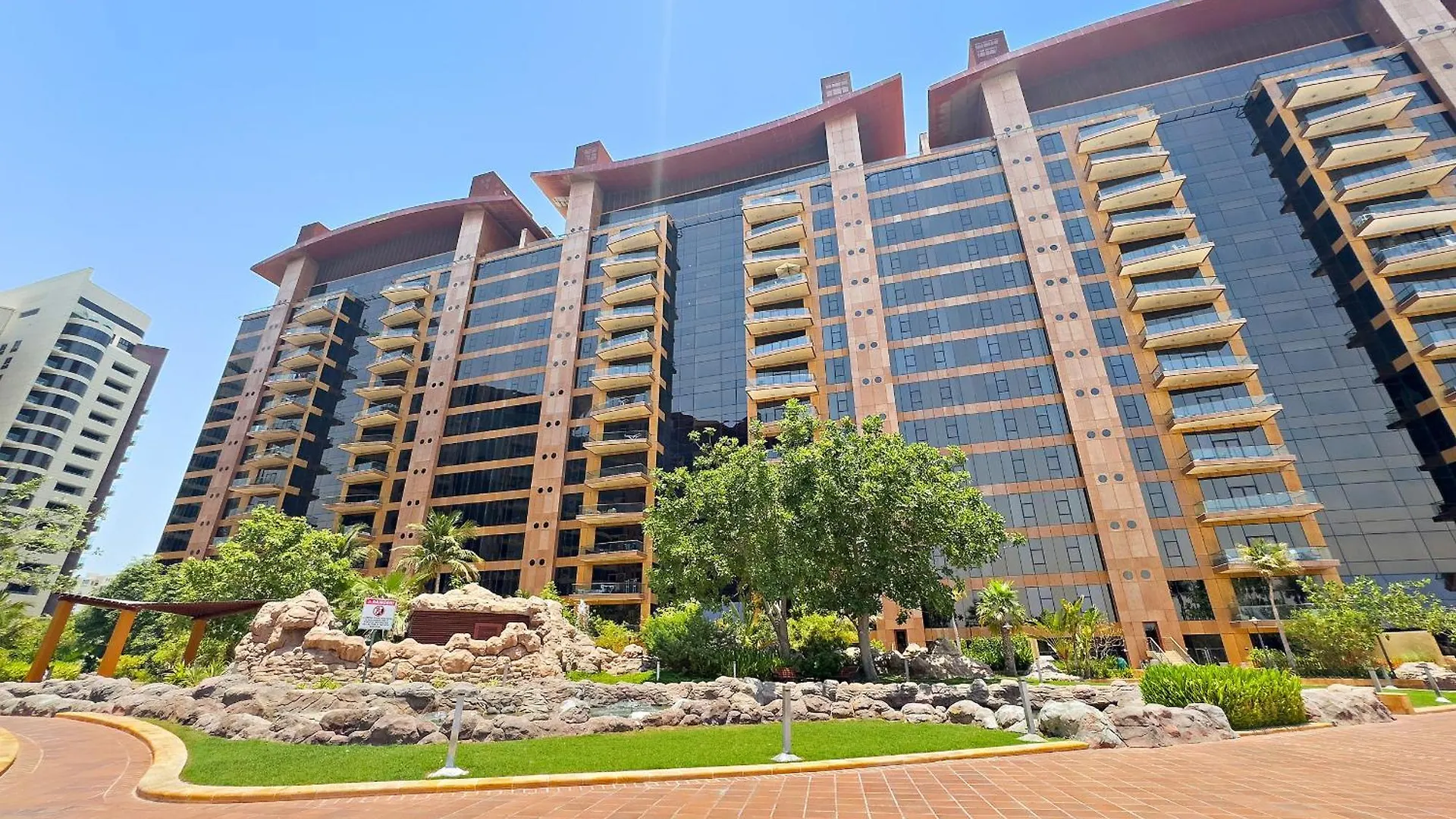Apartment Vayk - Spacious 2 Bd With Beach Access & Private Gym On Palm Jumeirah Dubai